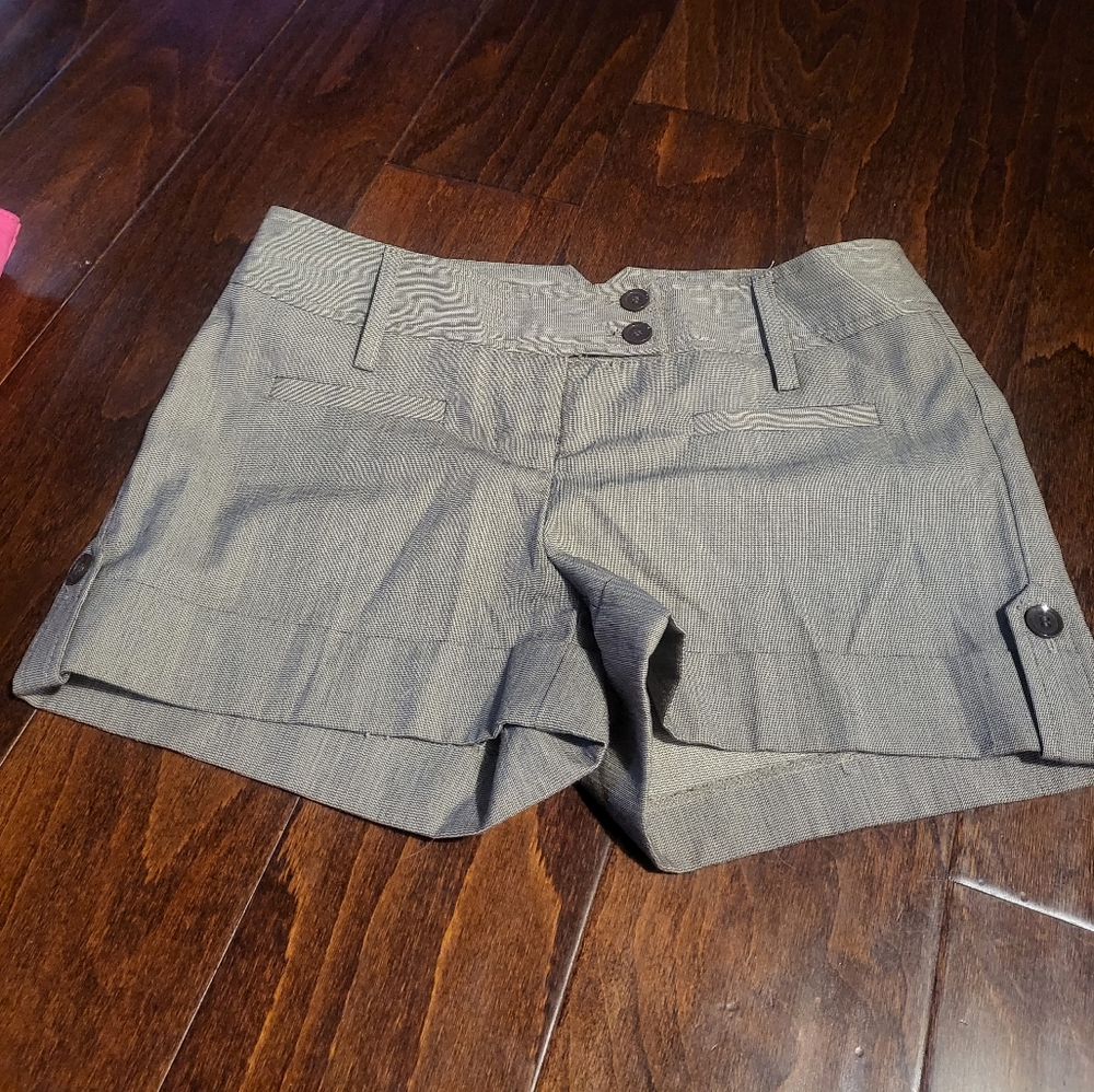 Brown Tracy Evans dressy shorts